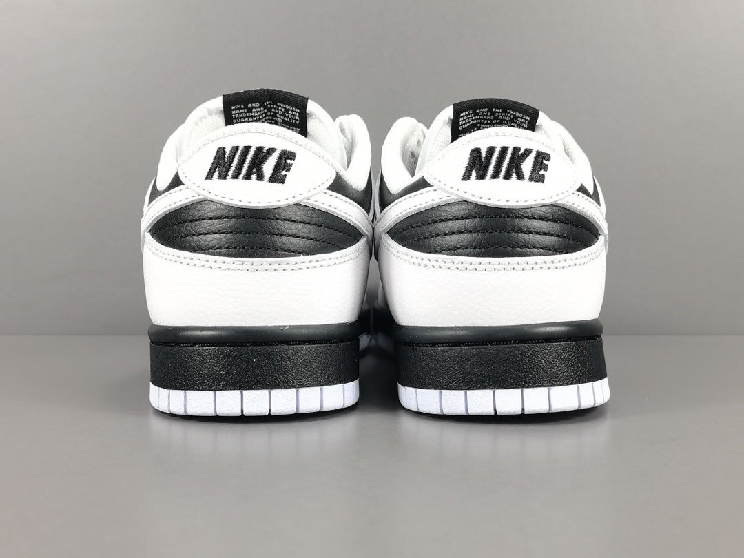 NIKE DUNK x REVERSE PANDA - Phantom Kicks