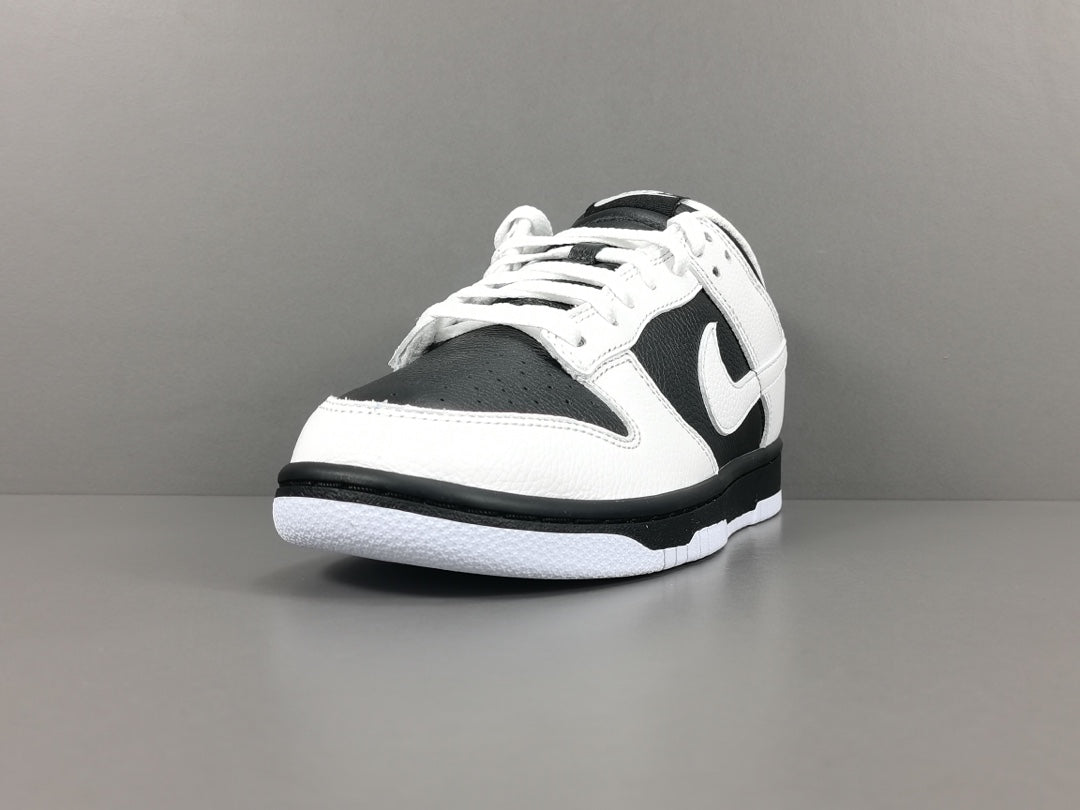 NIKE DUNK x REVERSE PANDA - Phantom Kicks
