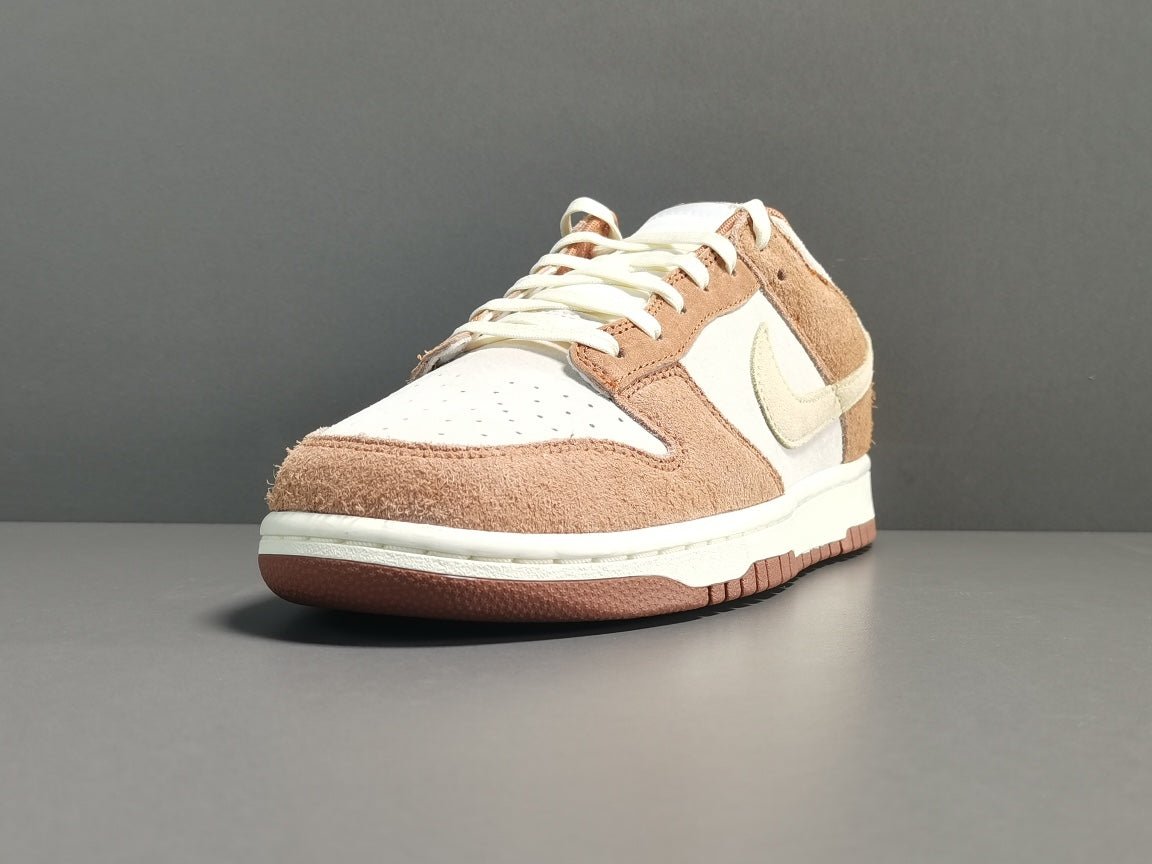 NIKE DUNK x TRD - Phantom Kicks