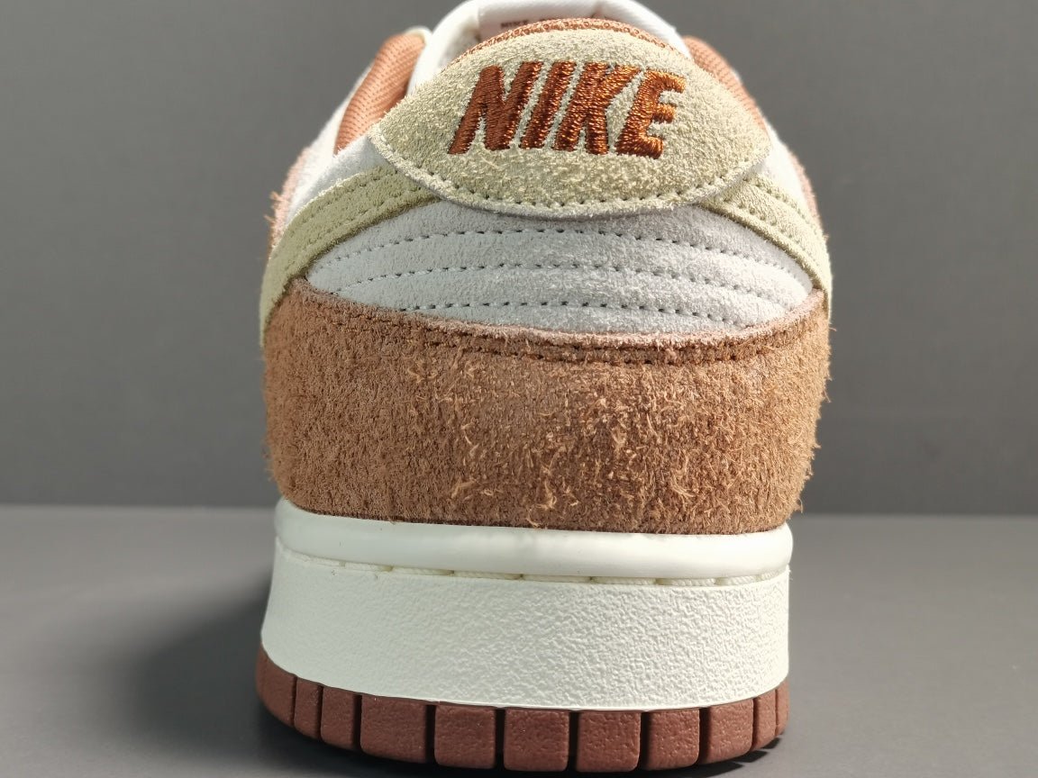 NIKE DUNK x TRD - Phantom Kicks