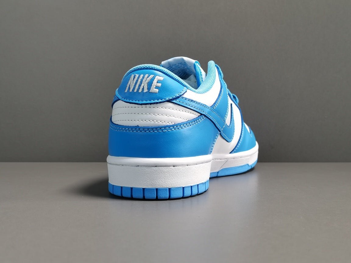 NIKE DUNK x UNC - Phantom Kicks