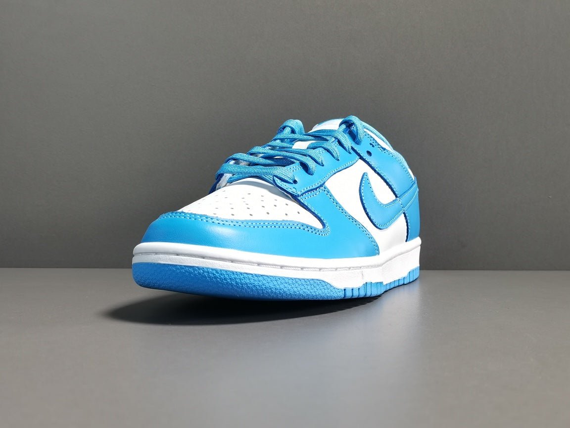 NIKE DUNK x UNC - Phantom Kicks