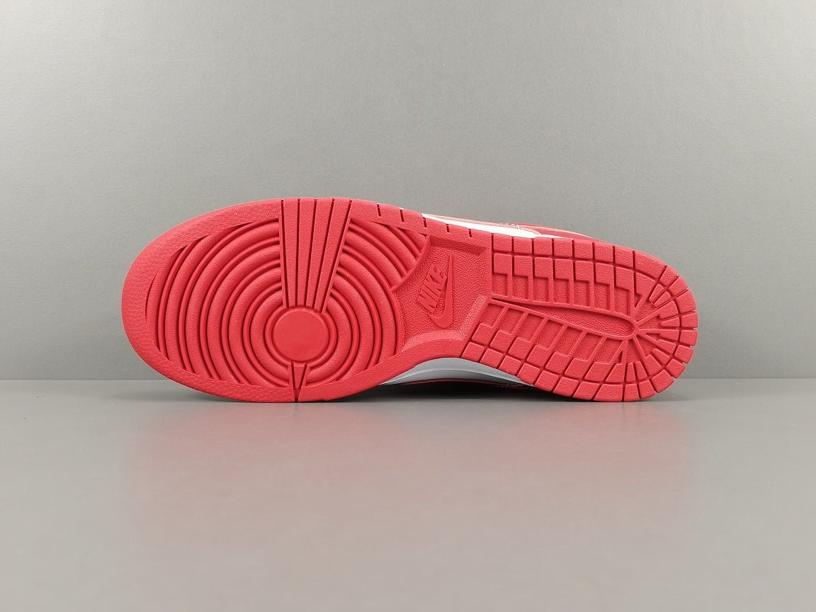 NIKE DUNK x USC - Phantom Kicks