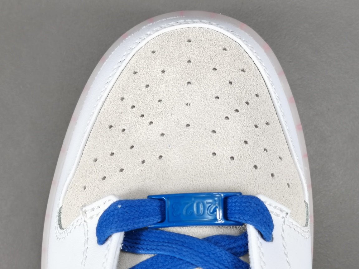 NIKE DUNK x YEAR OF THE RABBIT WHITE RABBIT - Phantom Kicks