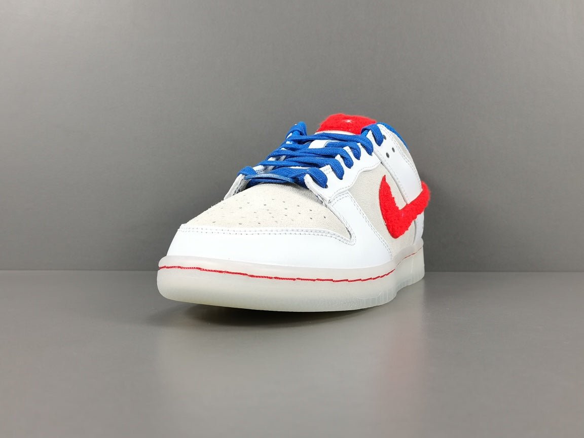 NIKE DUNK x YEAR OF THE RABBIT WHITE RABBIT - Phantom Kicks