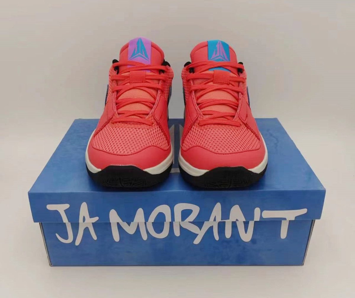 NIKE JA 1 x FUEL - Phantom Kicks