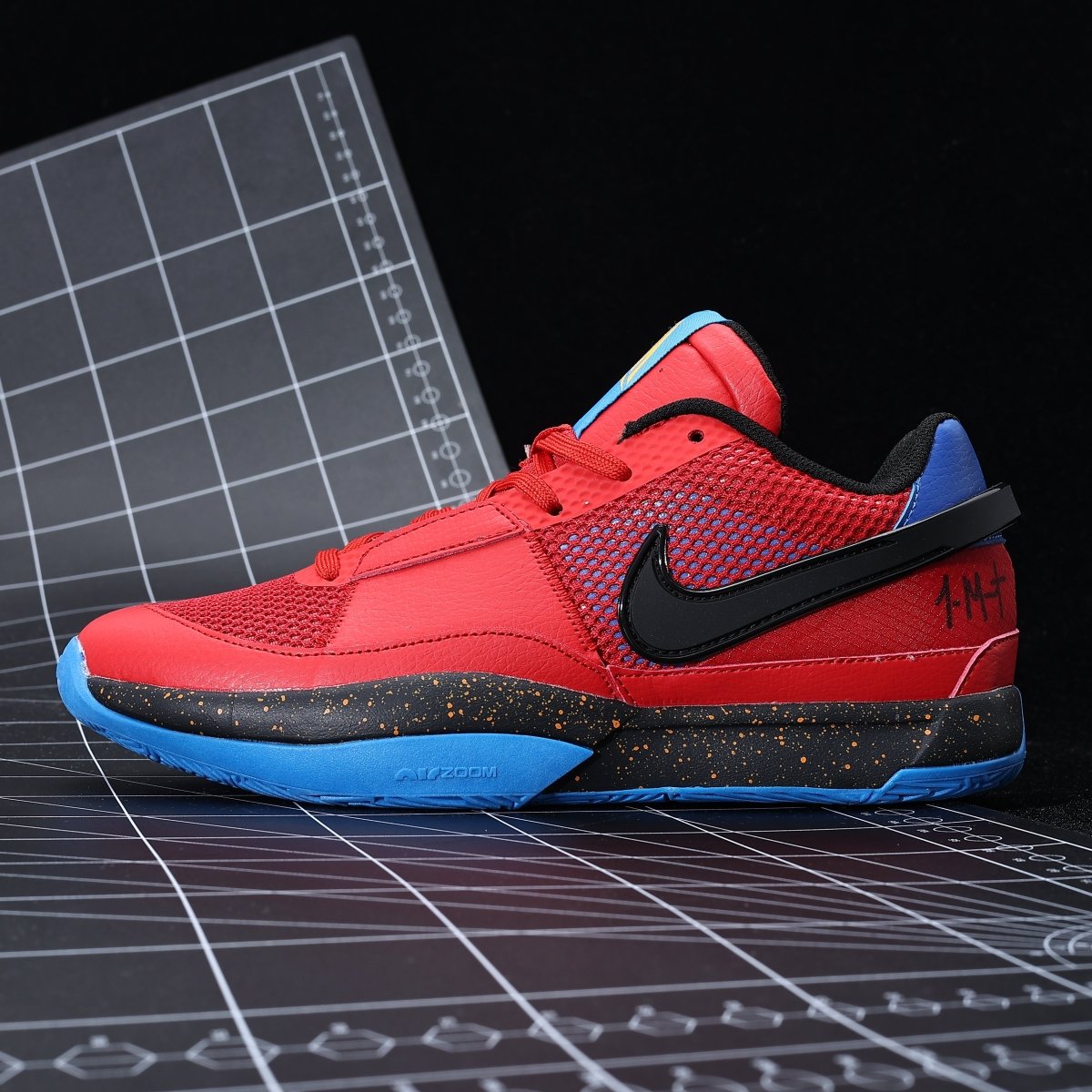 NIKE JA 1 x HUNGER - Phantom Kicks