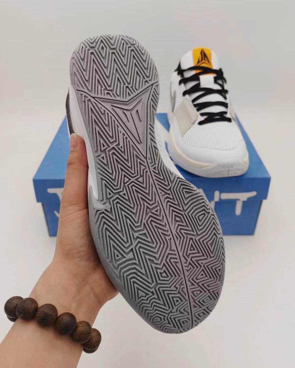 NIKE JA 1 x LIGHT SMOKE GREY - Phantom Kicks