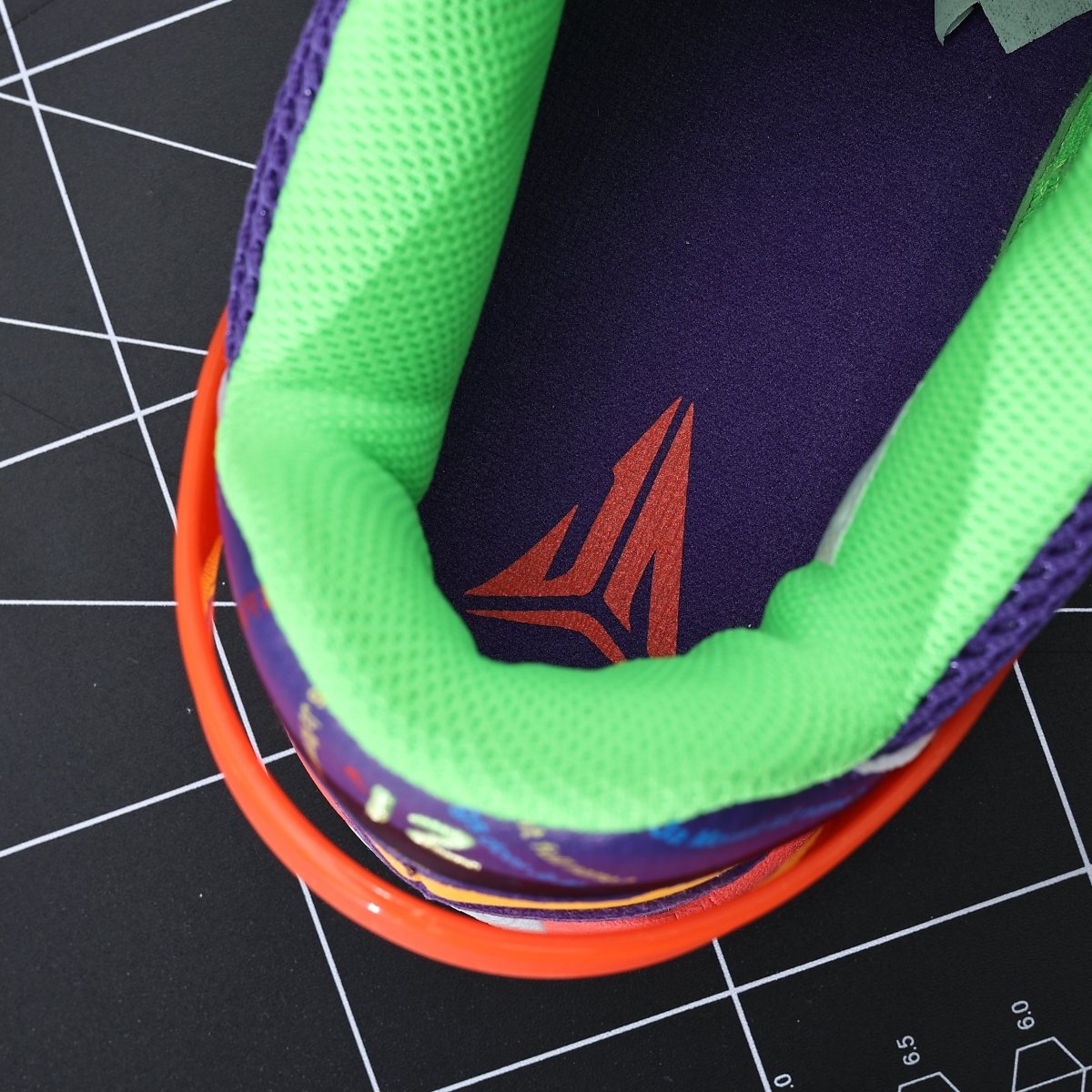 NIKE JA 1 x PURPLE TRIVIA - Phantom Kicks