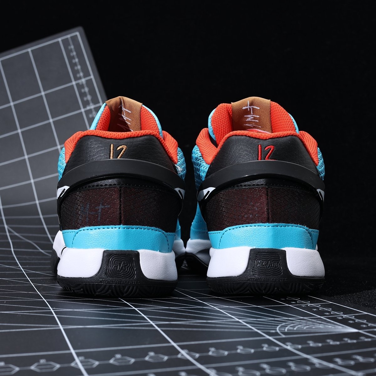 NIKE JA 1 x SCRATCH - Phantom Kicks