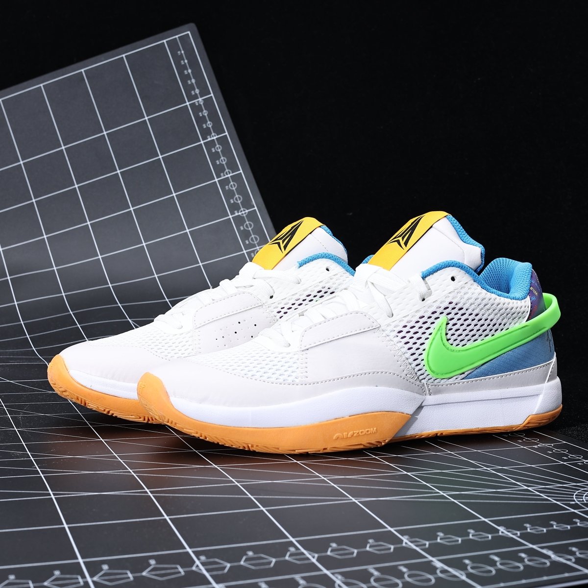 NIKE JA 1 x TRIVIA - Phantom Kicks