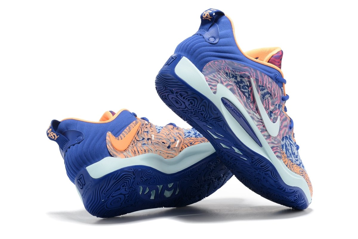 NIKE KD 15 x NAPHEESA COLLIER - Phantom Kicks