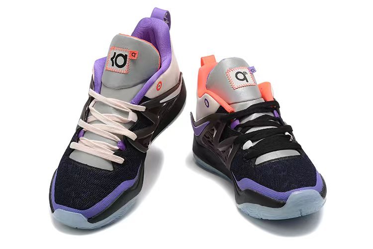 NIKE KD 15 x PRODUCER PACK 9TH WONDER CHARLES DOUTHIT - Phantom Kicks