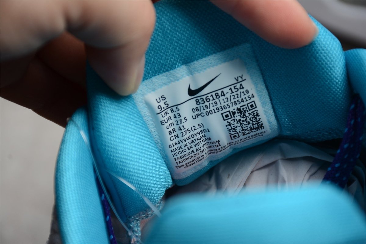 NIKE KOBE 11 LOW x DRAFT DAY - Phantom Kicks