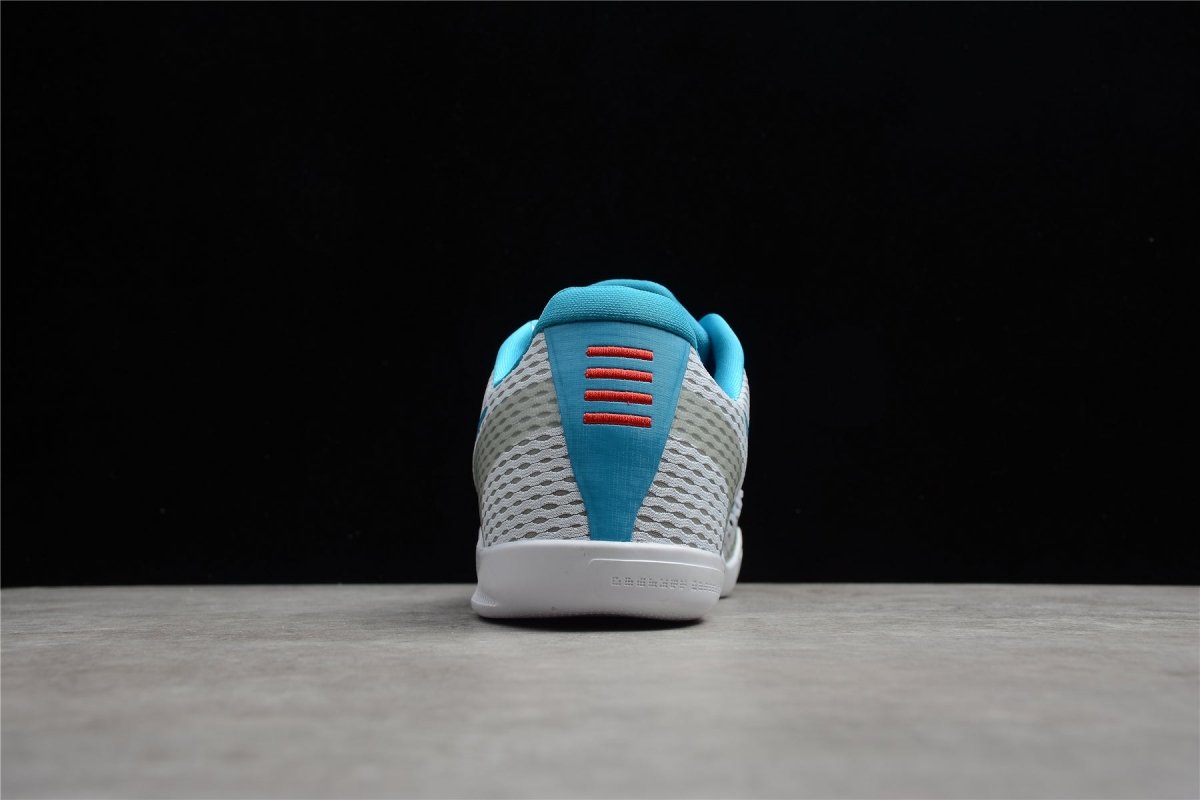 NIKE KOBE 11 LOW x DRAFT DAY - Phantom Kicks