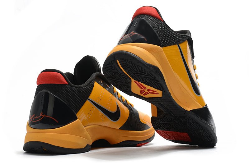 NIKE KOBE 5 PROTRO x BRUCE LEE - Phantom Kicks