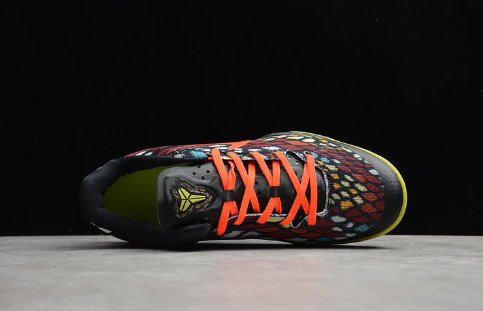 NIKE KOBE 8 x CHRISTMAS - Phantom Kicks