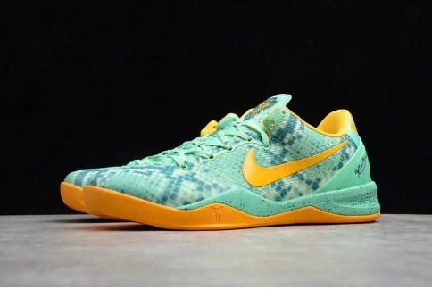 NIKE KOBE 8 x GREEN GLOW - Phantom Kicks