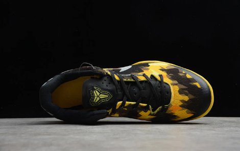 NIKE KOBE 8 x SULFUR - Phantom Kicks