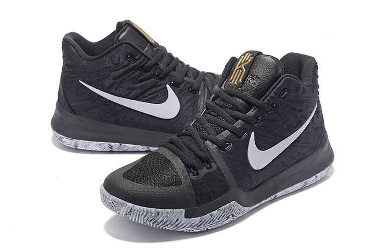 NIKE KYRIE 3 x BHM - Phantom Kicks