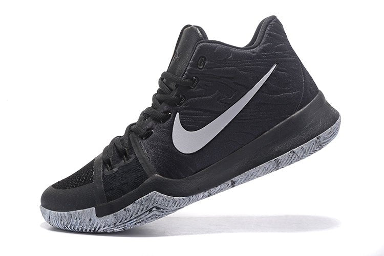 NIKE KYRIE 3 x BHM - Phantom Kicks