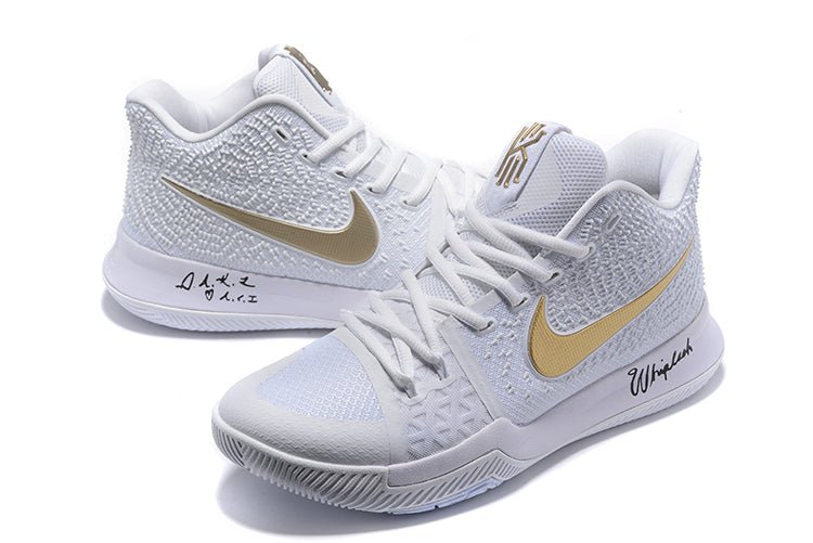 NIKE KYRIE 3 x FINALS GOLD - Phantom Kicks