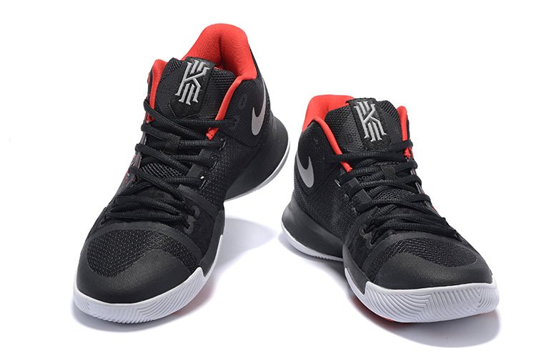 NIKE KYRIE 3 x SAMURAI - Phantom Kicks