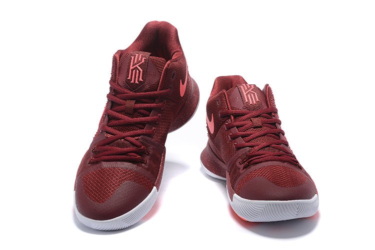 NIKE KYRIE 3 x TEAM RED - Phantom Kicks