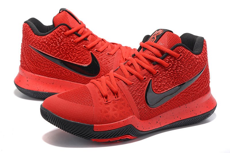 NIKE KYRIE 3 x THREE POINT CONTEST CANDY APPLE - Phantom Kicks