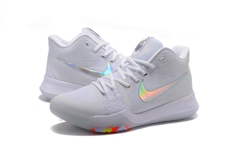 NIKE KYRIE 3 x TIME TO SHINE - Phantom Kicks