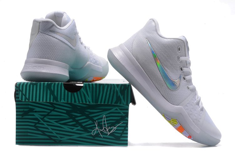 NIKE KYRIE 3 x TIME TO SHINE - Phantom Kicks