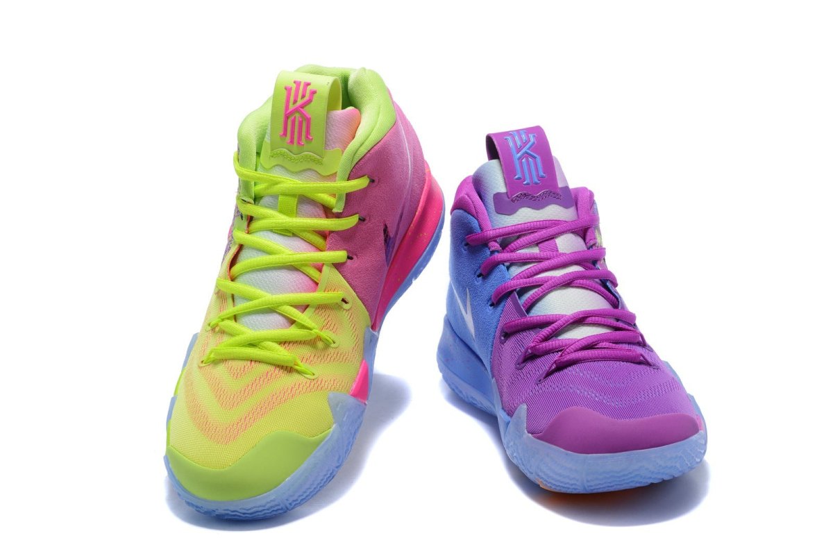 NIKE KYRIE 4 x CONFETTI - Phantom Kicks