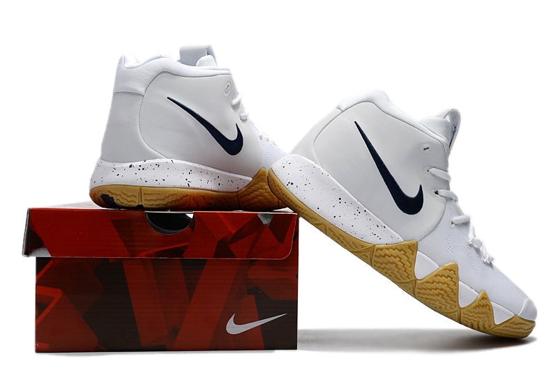 NIKE KYRIE 4 x UNCLE DREW - Phantom Kicks