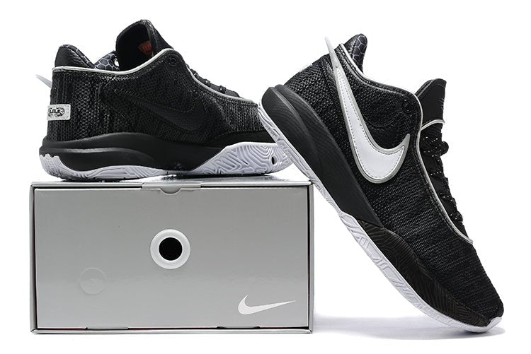 NIKE LEBRON 20 x BLACK WHITE - Phantom Kicks