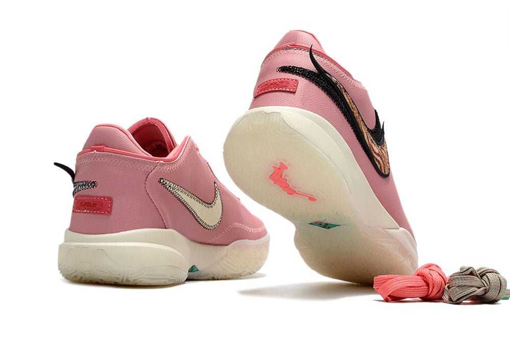 NIKE LEBRON 20 x PINK DIAMOND - Phantom Kicks
