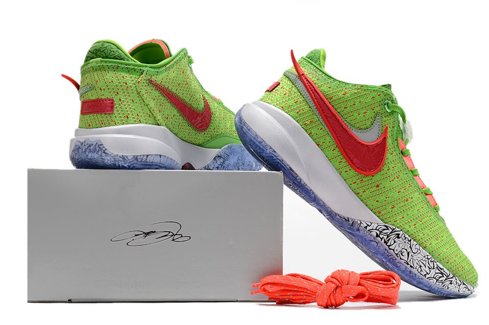 NIKE LEBRON 20 x STOCKING STUFFER - Phantom Kicks