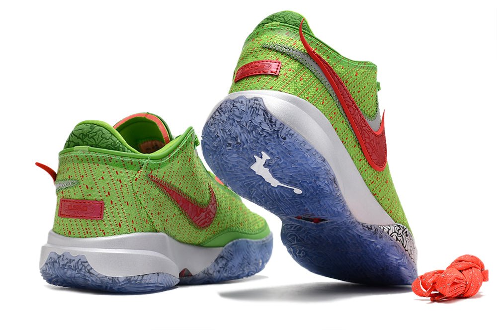 NIKE LEBRON 20 x STOCKING STUFFER - Phantom Kicks