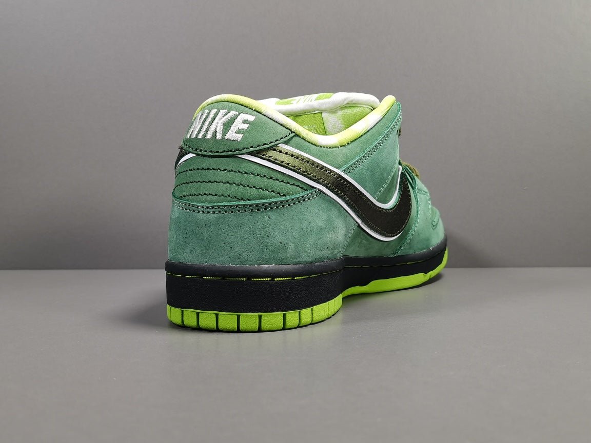 NIKE SB DUNK x CONCEPTS GREEN LOBSTER - Phantom Kicks