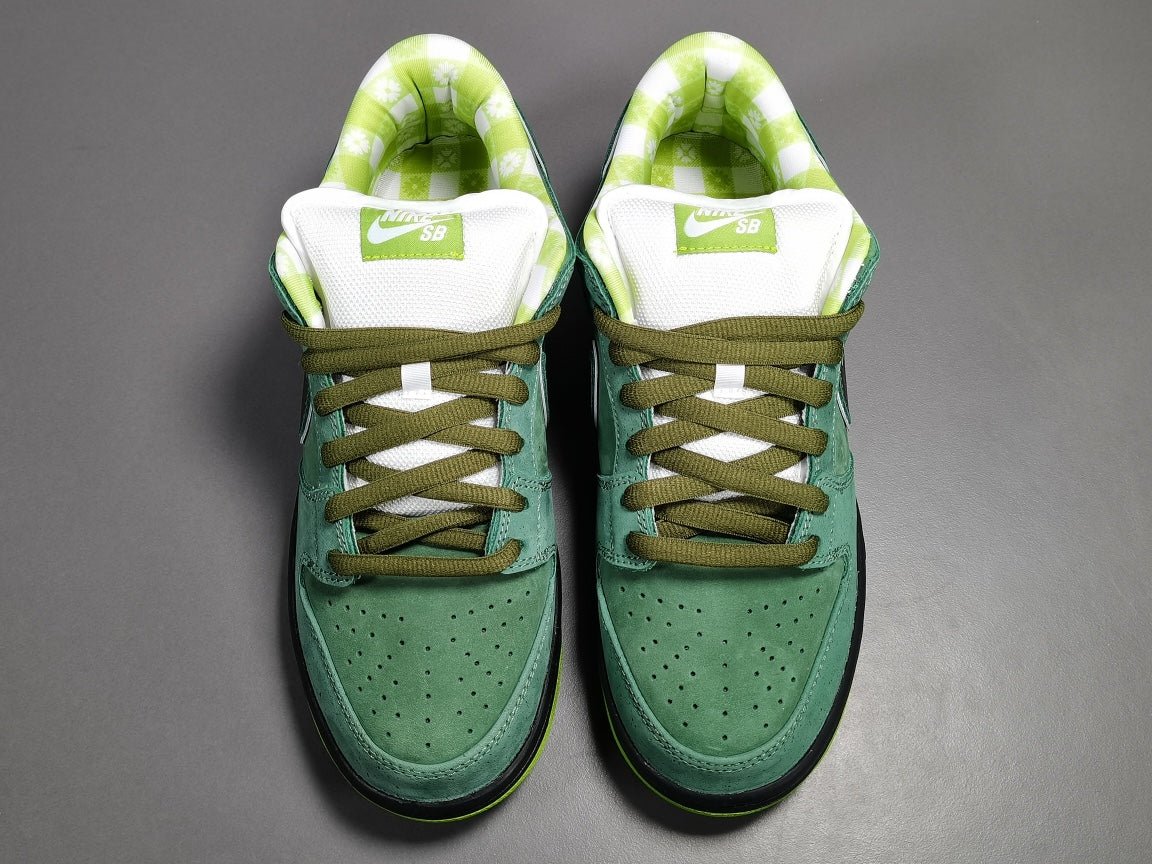 NIKE SB DUNK x CONCEPTS GREEN LOBSTER - Phantom Kicks