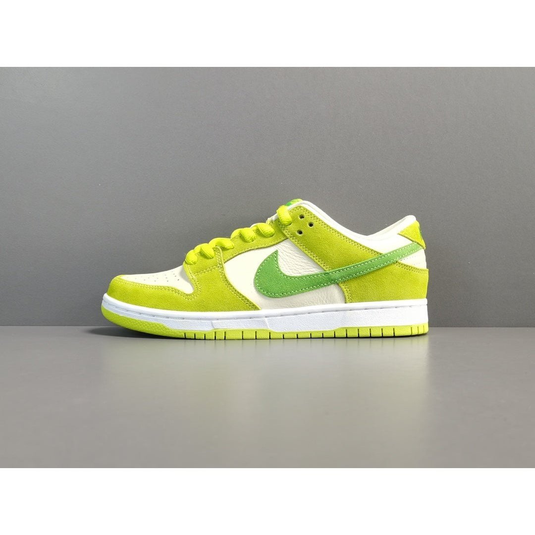 NIKE SB DUNK x GREEN APPLE - Phantom Kicks
