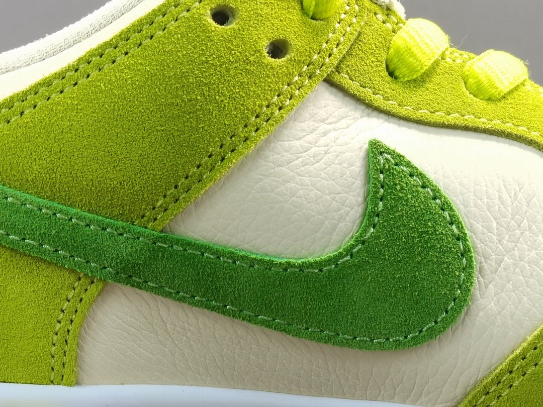 NIKE SB DUNK x GREEN APPLE - Phantom Kicks