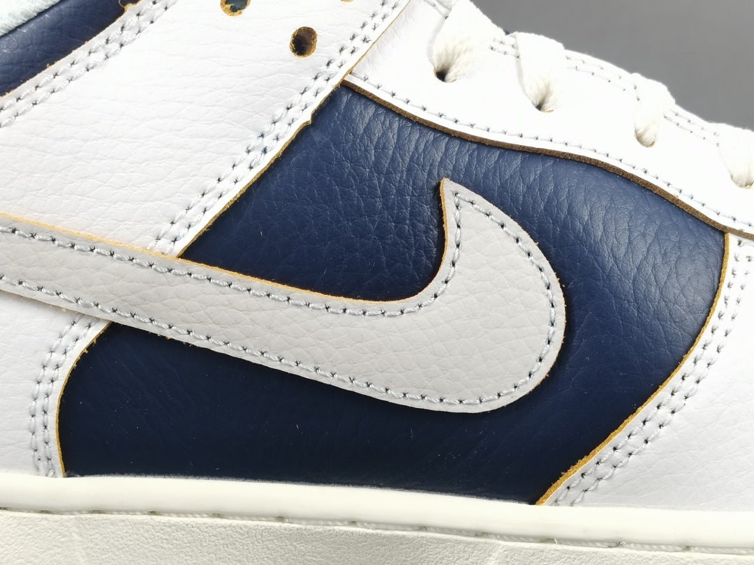 NIKE SB DUNK x HUF NEW YORK CITY - Phantom Kicks
