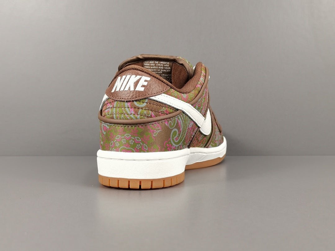 NIKE SB DUNK x PAISLEY BROWN - Phantom Kicks