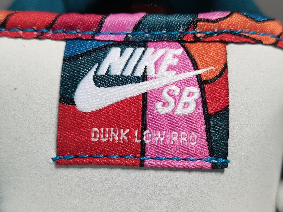 NIKE SB DUNK x PARRA ABSTRACT ART - Phantom Kicks