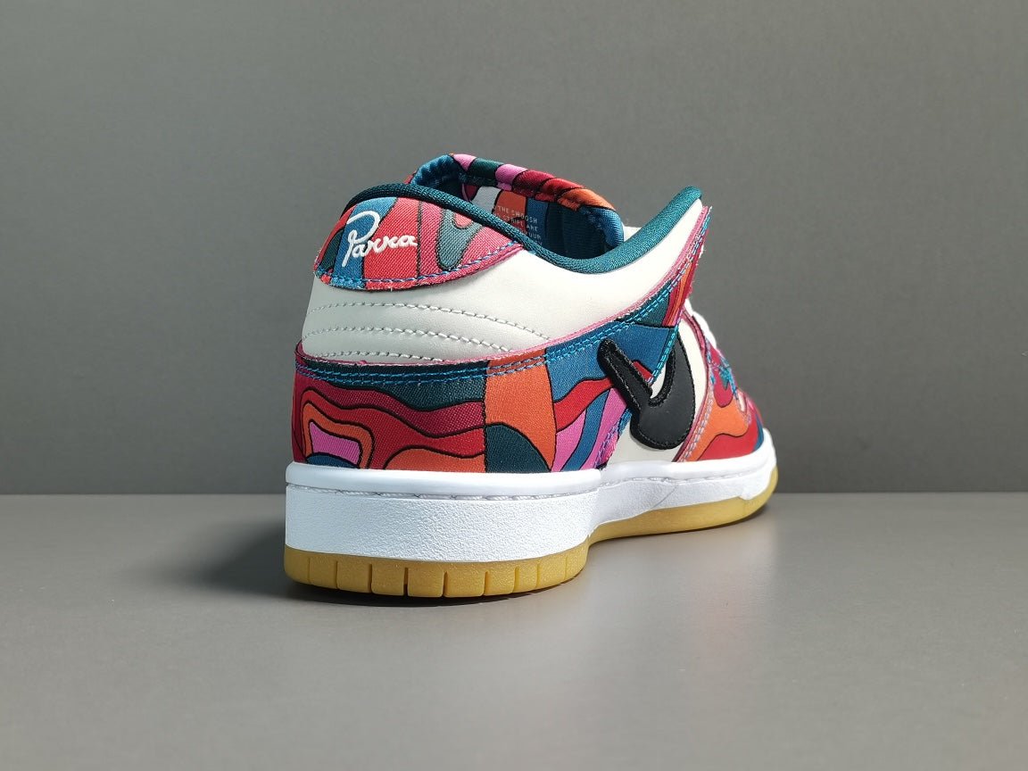NIKE SB DUNK x PARRA ABSTRACT ART - Phantom Kicks