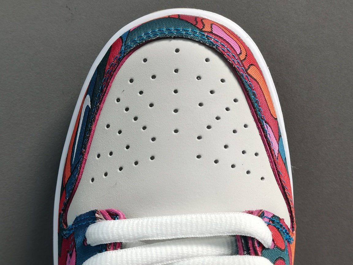NIKE SB DUNK x PARRA ABSTRACT ART - Phantom Kicks