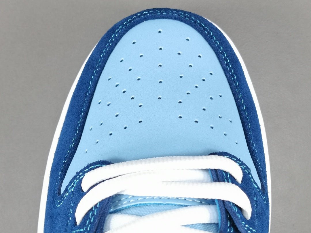 NIKE SB DUNK x WHY SO SAD? - Phantom Kicks