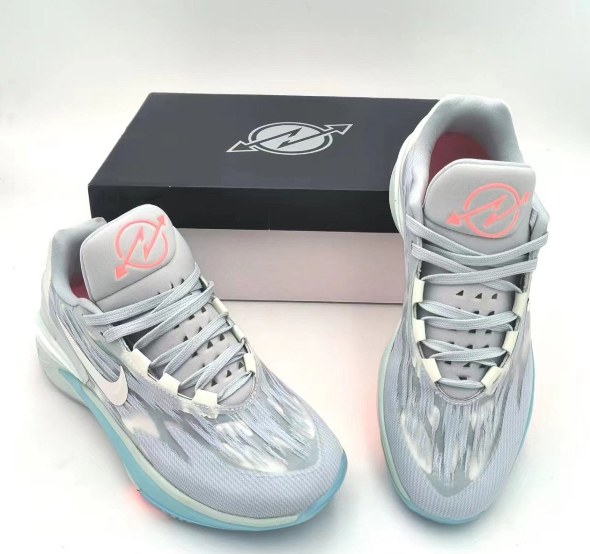 NIKE ZOOM G.T. CUT 2 x AVANT-GARDE - Phantom Kicks