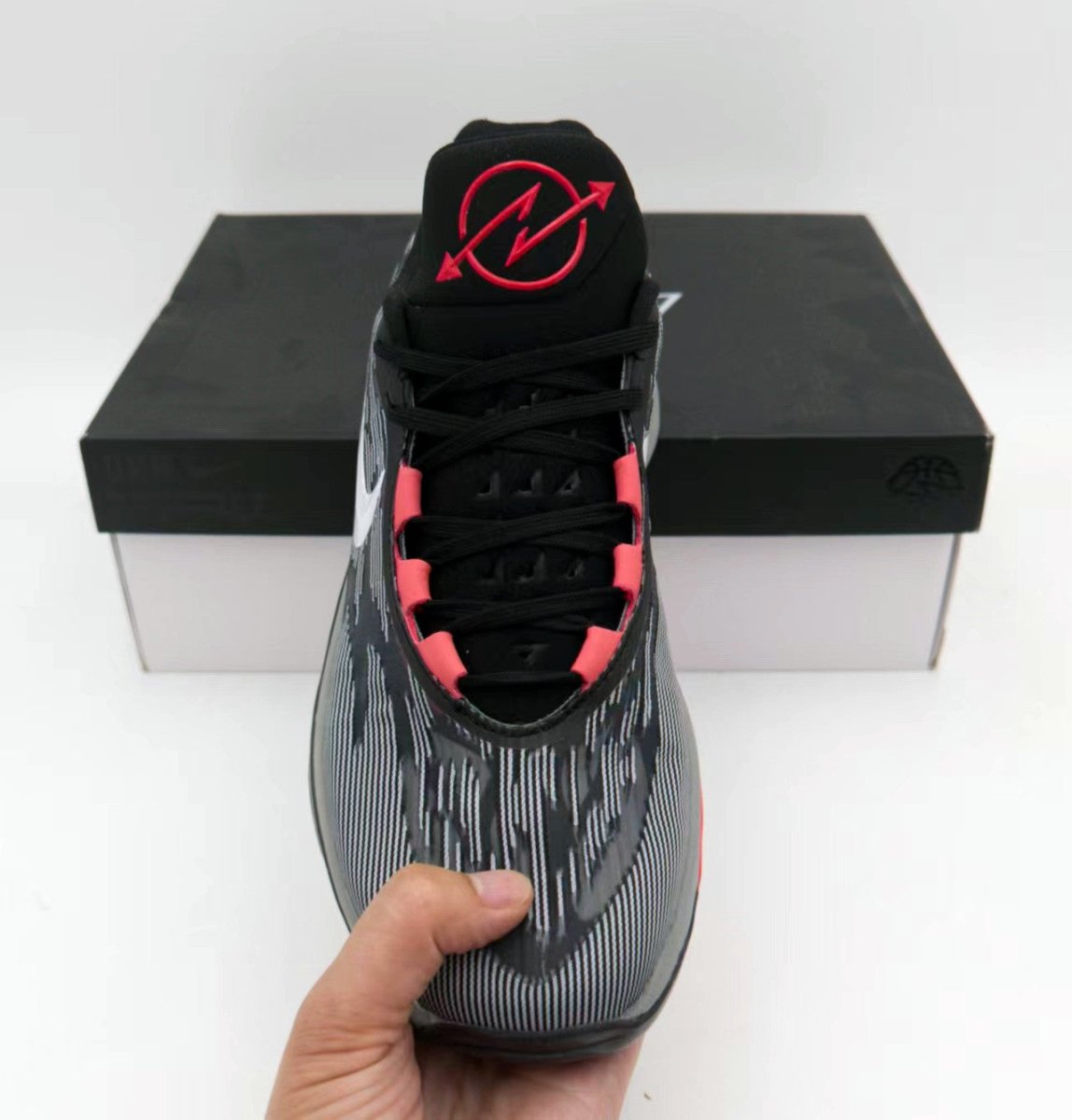NIKE ZOOM G.T. CUT 2 x BLACK BRIGHT CRIMSON - Phantom Kicks