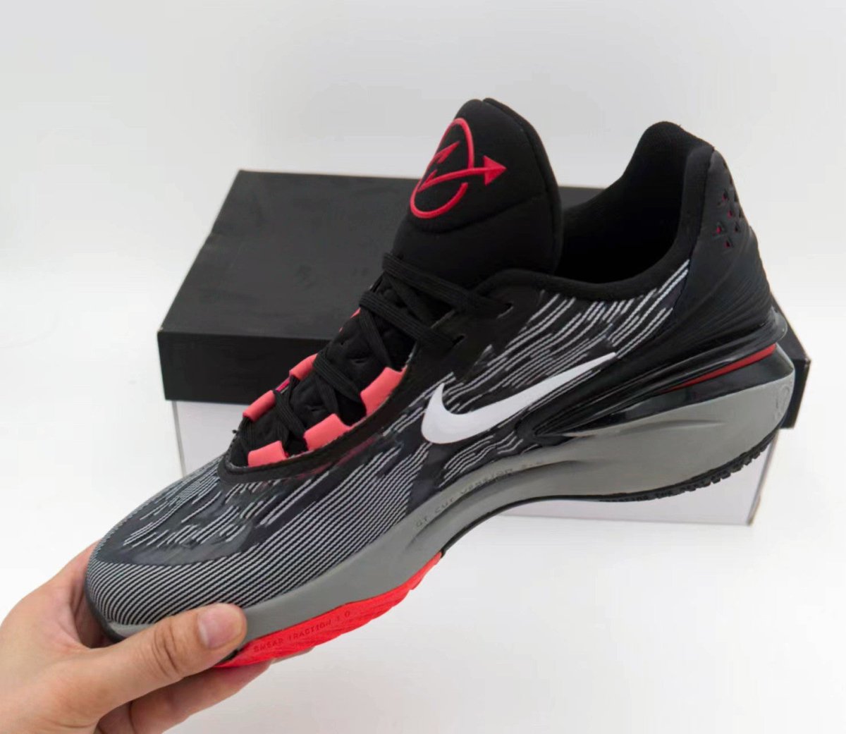 NIKE ZOOM G.T. CUT 2 x BLACK BRIGHT CRIMSON - Phantom Kicks